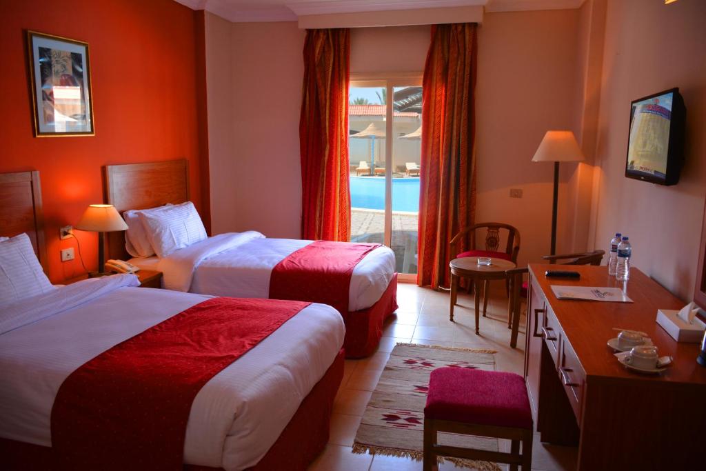 Riviera Aqua Park Resort