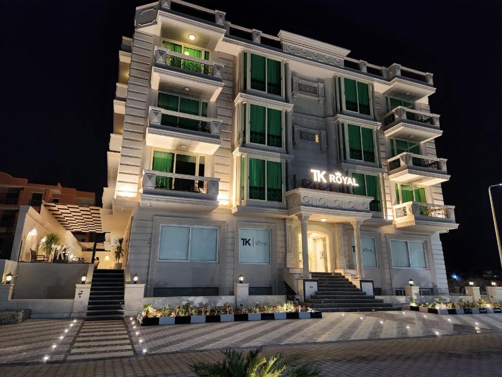Tk Royal &amp; Spa