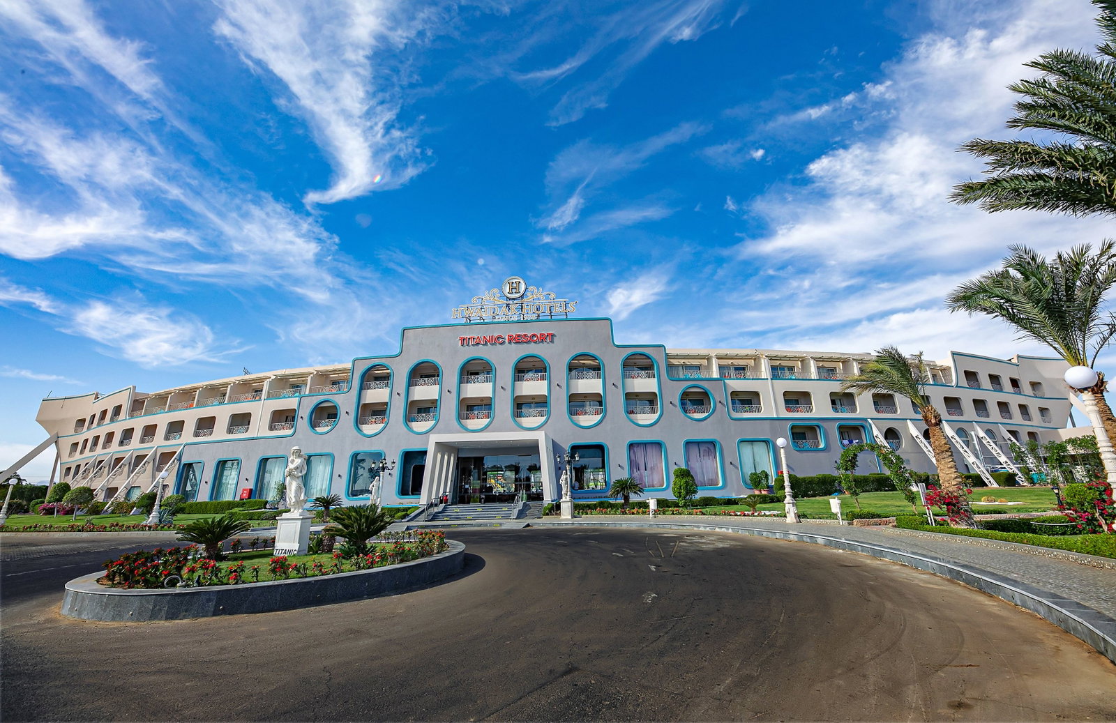 Titanic Resort &amp; Aqua Park