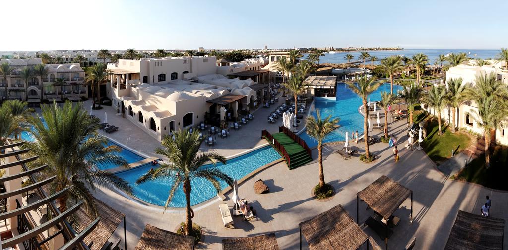 Jaz Makadina Resort