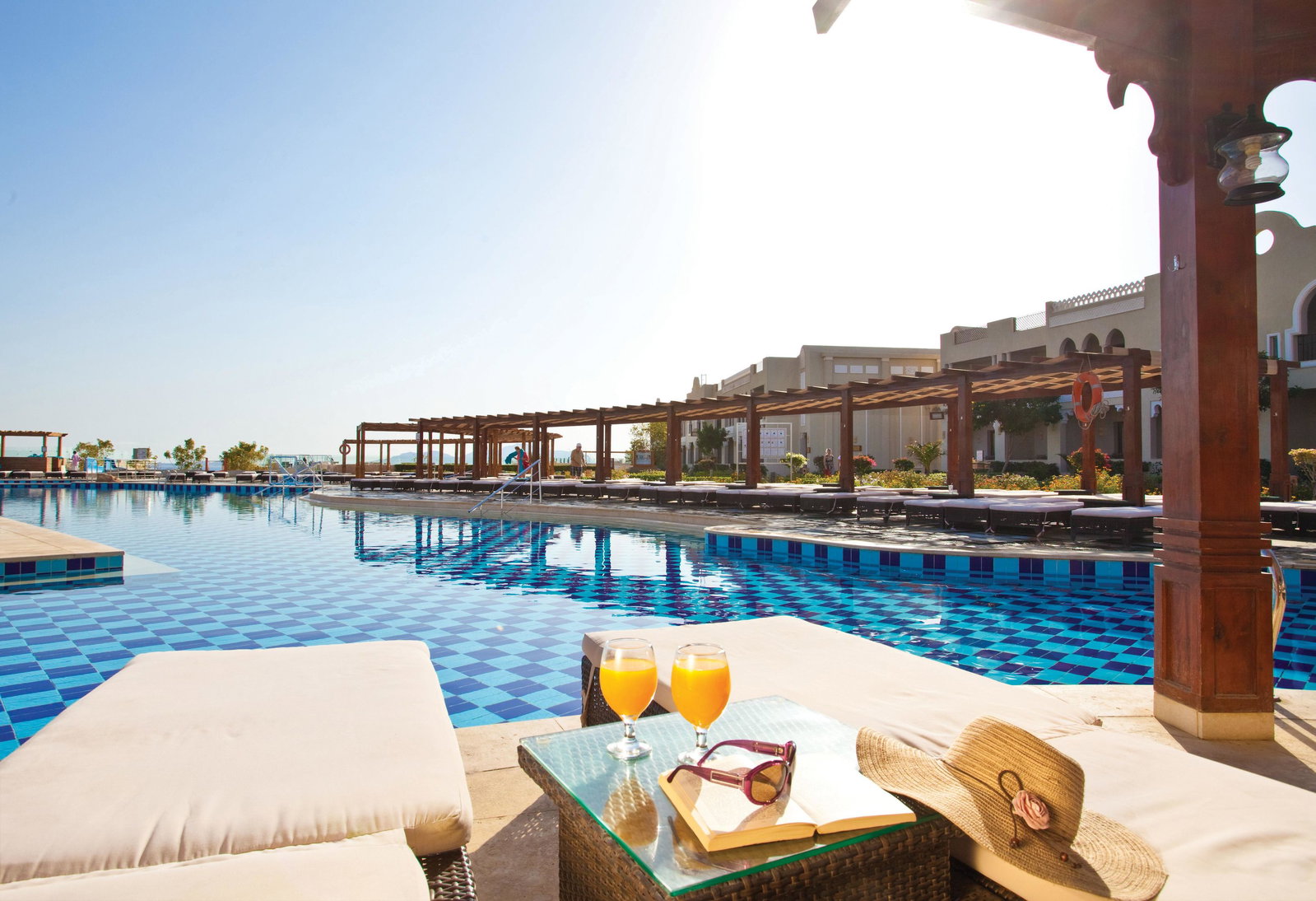 Sunrise Arabian Beach Resort-Grand Select